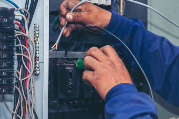 Best Affordable Emergency Electrician  in Nneconne, WI